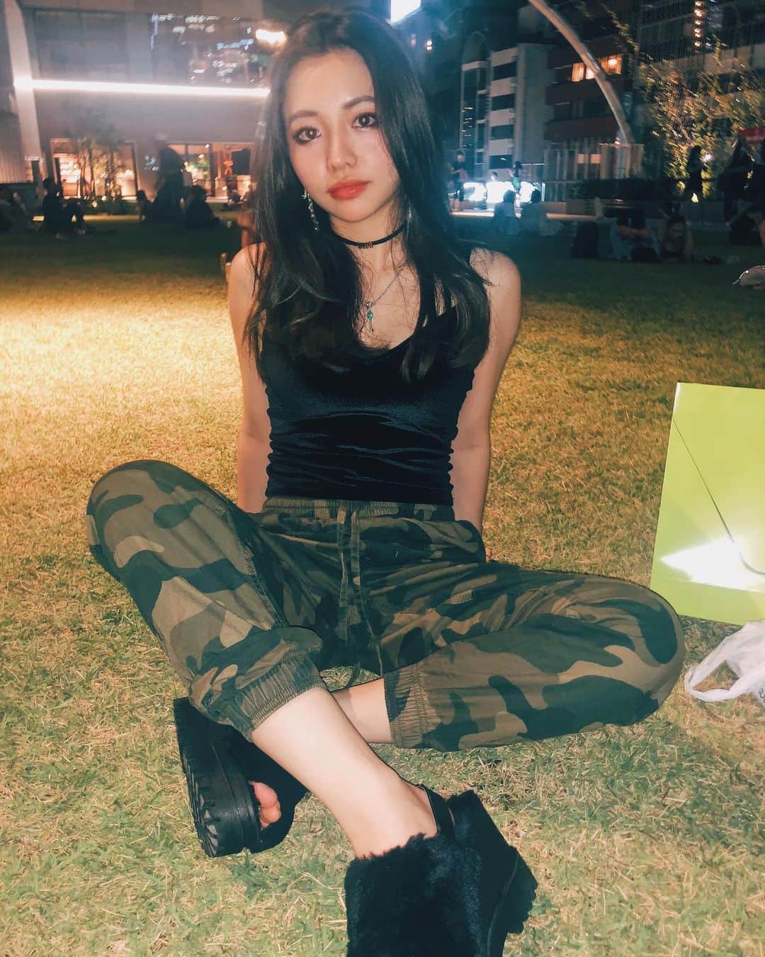 藤子さきのインスタグラム：「寝坊したのでラフになりました。 かわいいワンピ買えた😇」