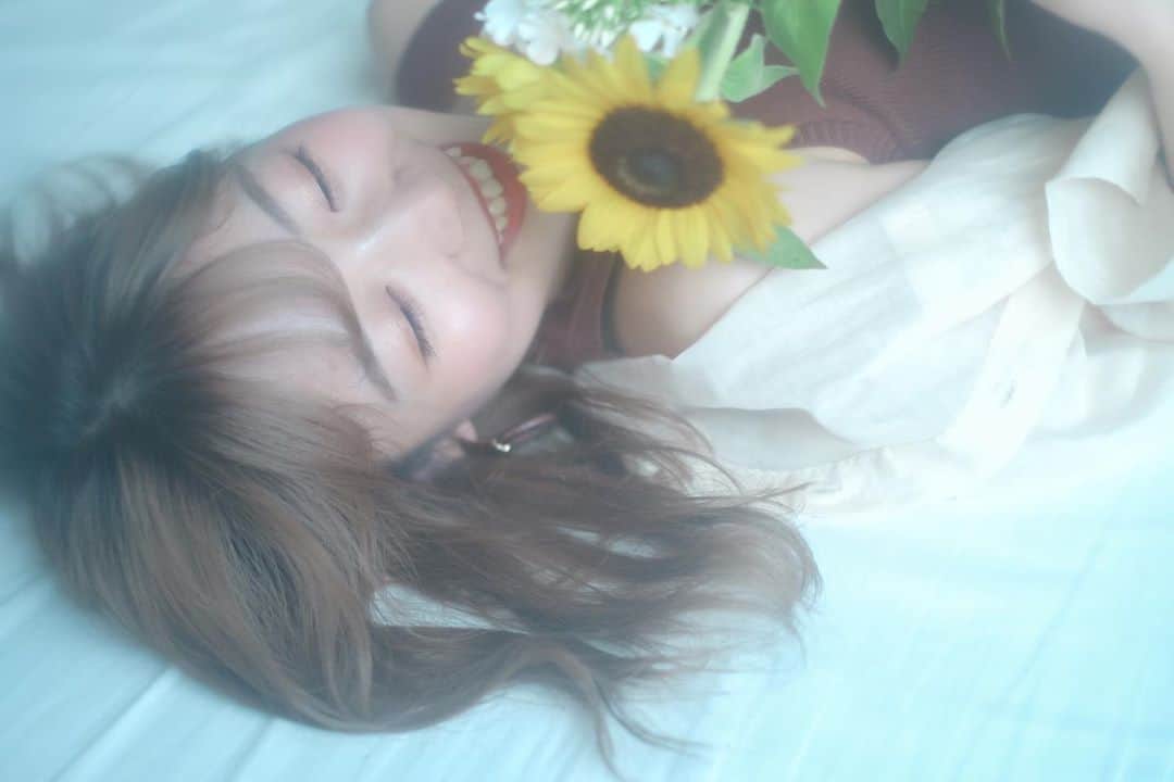 のインスタグラム：「﻿ 笑顔☺︎﻿ ﻿ #作品撮り#ポートレート#ポートレート撮影﻿ #被写体#被写体モデル#モデル#アイドル﻿ #idol#model#selfie#dailylook﻿ #instagood#followme﻿ #아이돌#데일리룩#셀피#팔로우#﻿ #good_portraits_world﻿ #good_portraits_japan﻿」