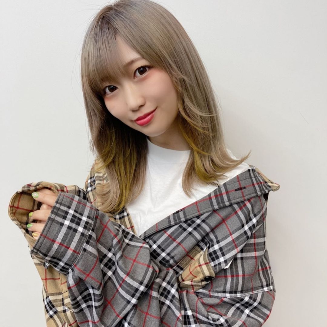 のインスタグラム：「髪の毛おにゅーにした💫 原ちゃん今回もありがとう♡」