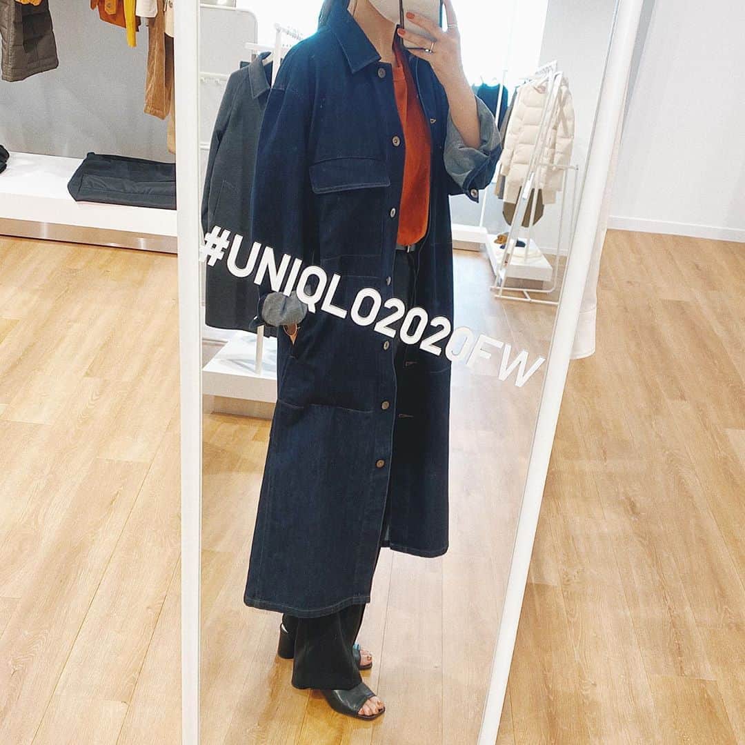 かほこ。さんのインスタグラム写真 - (かほこ。Instagram)「ㅤㅤㅤㅤㅤㅤㅤㅤㅤㅤㅤㅤㅤ ㅤㅤㅤㅤㅤㅤㅤㅤㅤㅤㅤㅤㅤ UNIQLO 2020FW展示会の 続きの紹介です👕 ㅤㅤㅤㅤㅤㅤㅤㅤㅤㅤㅤㅤㅤ 前4枚はUNIQLOのメンズ。 古着っぽいの多くて可愛かった❤︎ 1枚目は襟と袖がコーデュロイ！ ㅤㅤㅤㅤㅤㅤㅤㅤㅤㅤㅤㅤㅤ 3枚目の別珍のジャケットもシンプルで、 今年はハンサムガールを目指してるから ユニクロさんで買うのもいいなあ🥺 4枚目のコーデュロイシャツは、 前回載せたUniqlo Uのシャツとは違って 太コールで、白も明るめ！ ㅤㅤㅤㅤㅤㅤㅤㅤㅤㅤㅤㅤㅤ 5〜8枚目はUniqlo Uのレディース！ アウターは、春？に出たけど即完したやつ！ 袖もよーく見るとめちゃめちゃ可愛い❤︎ 開けて着ても、全部しめてもかっこいい🙆🏻‍♀️ ㅤㅤㅤㅤㅤㅤㅤㅤㅤㅤㅤㅤㅤ あとこれは絶対買うと決めた ブラウンのデニムです！珍しい！ デニムのアウターは全部しめて ワンピとしても着れます◎ ポケット大きめなのもかわいい❤︎ ㅤㅤㅤㅤㅤㅤㅤㅤㅤㅤㅤㅤㅤ 今季は何買おう、、迷う、、 みなさんはどれ狙ってますか？😌 ㅤㅤㅤㅤㅤㅤㅤㅤㅤㅤㅤㅤㅤ #uniqlo #uniqlou #uniqlo2020fw #ユニクロ」8月10日 22時45分 - xxokohakxx