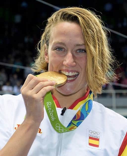 ミレイア・ベルモンテ・ガルシアのインスタグラム：「Hace 4 años cumplí uno de mis mayores sueños, ser campeona olímpica!  Cuatro años más tarde, sigo con las mismas ganas de superarme y de mejorar en muchos aspectos.  #RioTokyo」