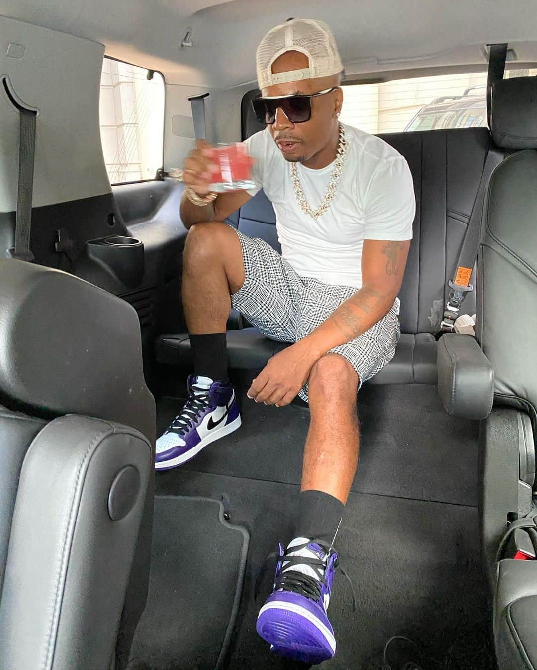 プライズさんのインスタグラム写真 - (プライズInstagram)「When I Took Dem Loses I Took Dem Loses By Myself. So Now When I Ball I Ball By Myself!!!💰💰💰 #Plies #ImNotARacist #Shawty #PlentyMoney #Rock #RanOffOnDaPlugTwice #Drip4Sale #BustItBaby」8月11日 0時23分 - plies