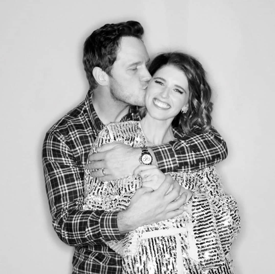 People Magazineさんのインスタグラム写真 - (People MagazineInstagram)「Meet Lyla Maria Schwarzenegger Pratt. 💕 Chris Pratt and Katherine Schwarzenegger shared the first photo with their baby girl: "We couldn’t be happier and we feel extremely blessed!" Tap the bio link for all the sweet details. 🍼  #Regram @katherineschwarzenegger」8月11日 0時53分 - people