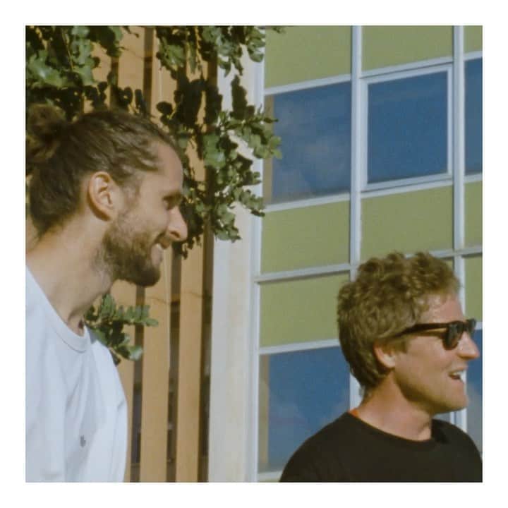 adidas Skateboardingのインスタグラム：「/// @gustavtonnesen and @clubmaiteee cruising around Sicily, Italy. Swipe right for a deeper look at the new Shmoofoil, a Mark Gonzales signature apparel collection. Available at your local skate shop and online at adidas.com/skateboarding • #adidasSkateboarding #Shmoofoil #MarkGonzales 🎥 @torstenfrank 📸 @semrubiophoto.」