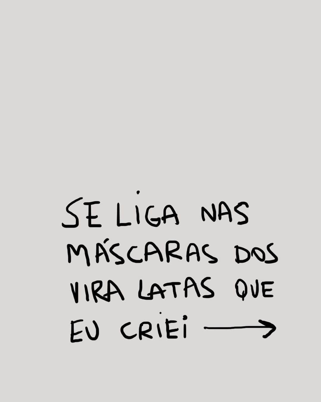 ラファエルのインスタグラム：「assim como as mascaras do Jimmy (ultimo post) tambem criei outras 5 mascaras inspiradas em 5 amores que estao aos cuidados da @amparanimal, aguardando adoçao (exceto a onça pq  animal silvestre nao eh pet ne galera).  Assim como a venda das mascaras do Jimmy, toda a venda das mascaras dos vira latas tb serao destinadas a @amparanimal que ha 10 anos ajuda milhares de animais abandonados.   E se anda pensando em adotar, eles estão esperando um lar. O link ta na bio. 🥰」