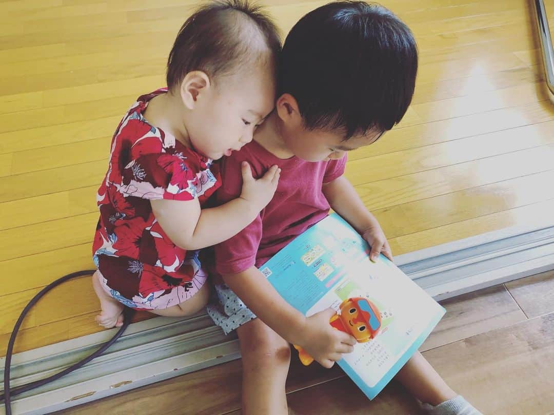 Dresscodeのインスタグラム：「昭和な夫婦風。  #はてなくん」