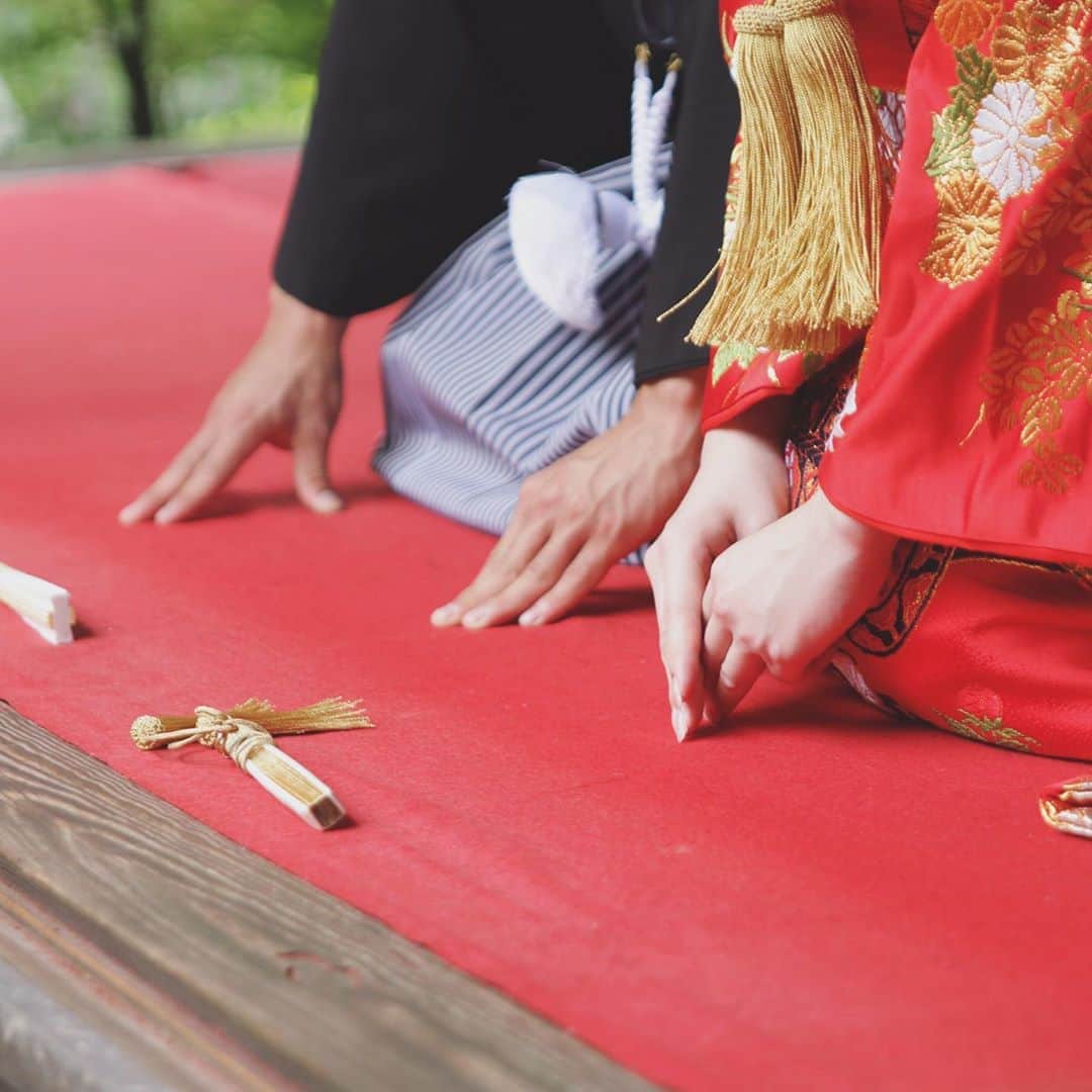 CLAIREのインスタグラム：「手元に宿る想いまで✨ ・ @clairebridalstudio」