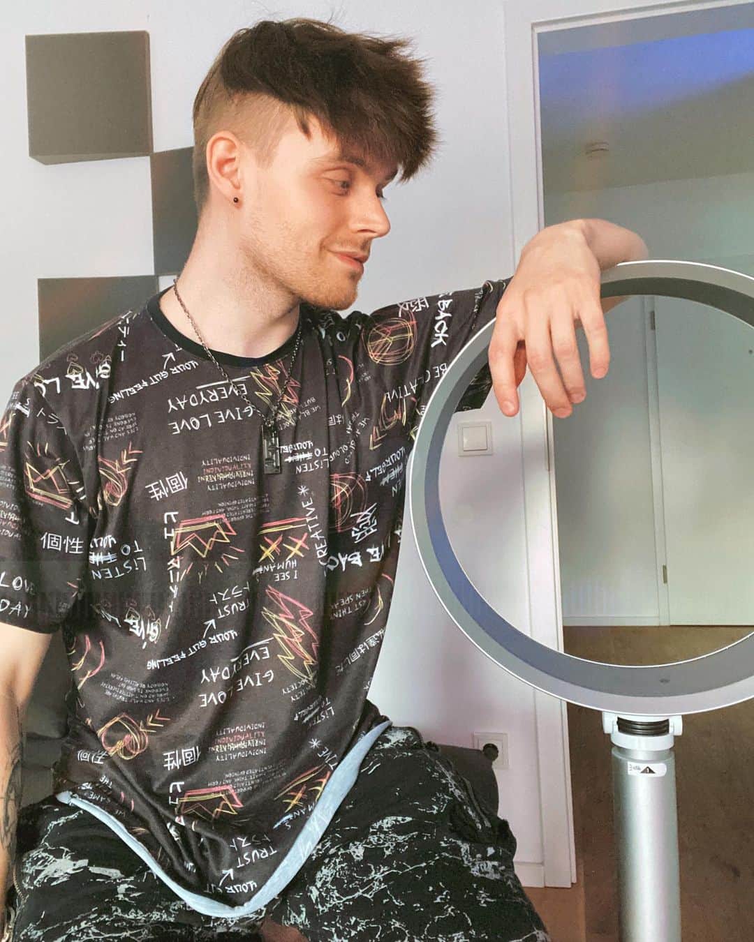 iBlaliのインスタグラム：「Meine große Liebe während dieser hitzigen Zeit (no placement just true love)」