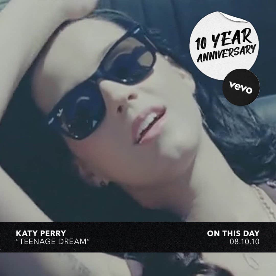 Vevoさんのインスタグラム写真 - (VevoInstagram)「It's been 10 years since @Katyperry's "Teenage Dream" came out! 🤯Celebrate today's anniversary with these fun facts about the classic vid, then rewind and watch it again! 👀 ⠀⠀⠀⠀⠀⠀⠀⠀⠀ ▶️[Link in bio] #KatyPerry #TeenageDream #10years」8月11日 3時30分 - vevo