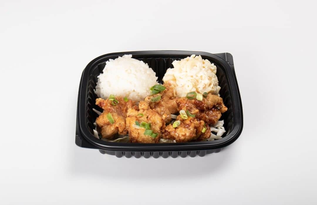 Zippy's Restaurantsのインスタグラム：「Mini Korean Chicken Plate for $6.99 on Oahu and $7.39 on Neighbor Islands is only available for a limited time. Take advantage of #MiniMadness today!」