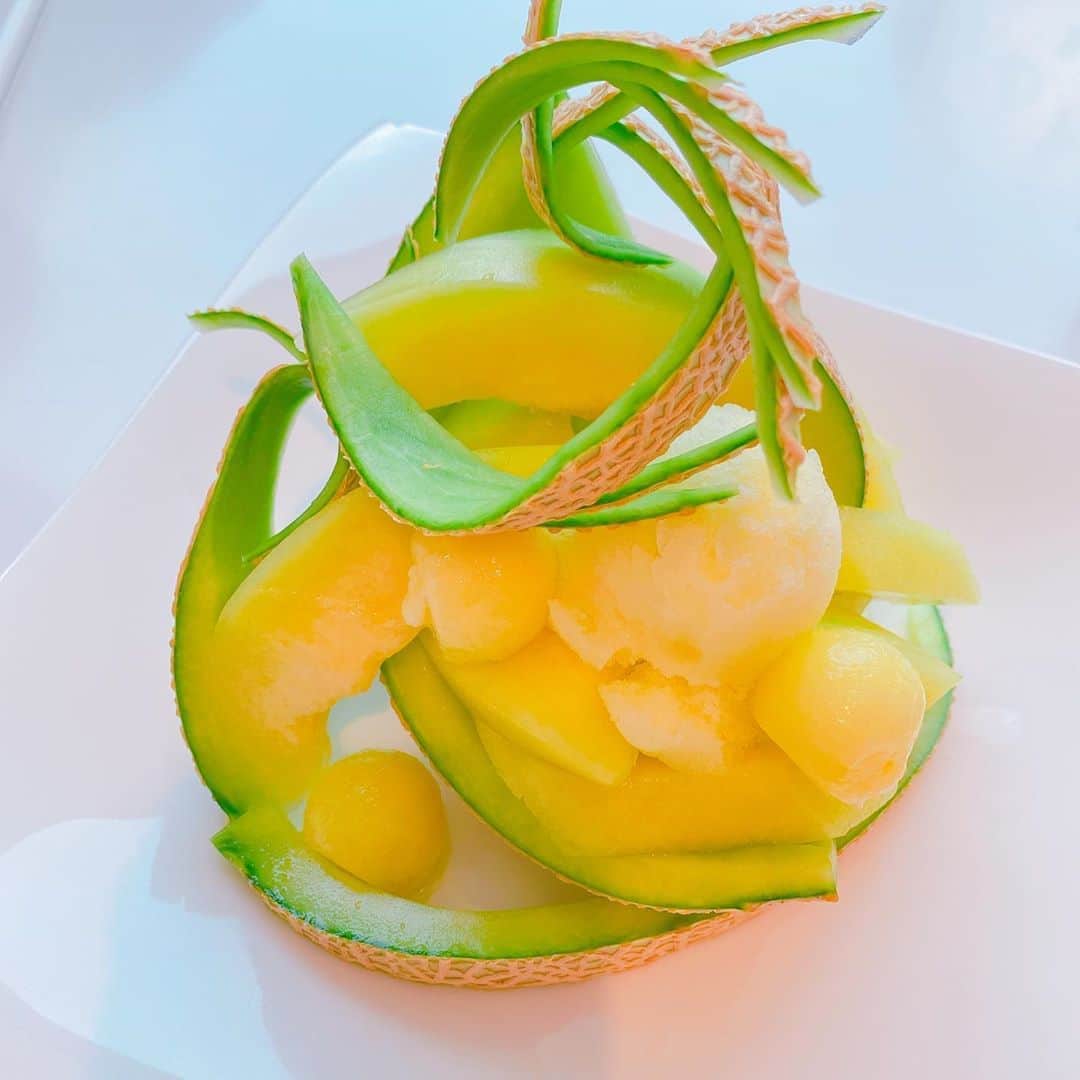 小峰みこのグルメインスタ