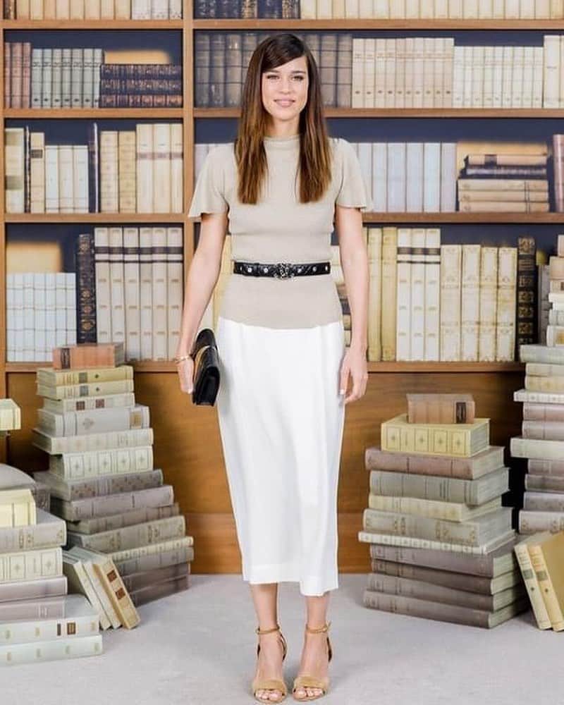 マチルダ・ルッツさんのインスタグラム写真 - (マチルダ・ルッツInstagram)「The book of Chanel. #tb #hautecouture」8月11日 6時53分 - matildalutz