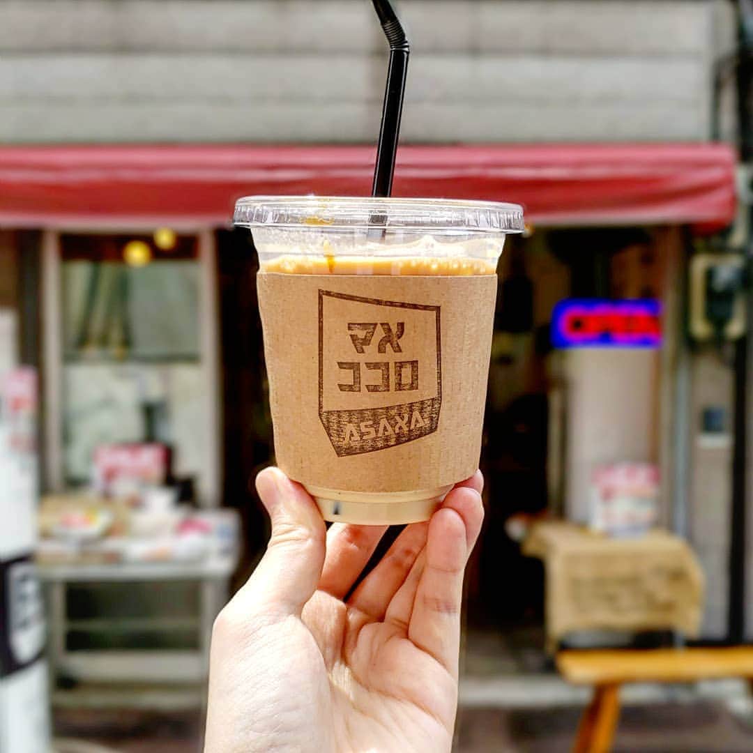 CAFE-STAGRAMMERさんのインスタグラム写真 - (CAFE-STAGRAMMERInstagram)「Why don't you come in for a cup of coffee and a chat?  珈琲にココロを、豆にココロを♪ #浅草 #カフェ #コーヒースタンド #☕ #coffeestand #cafe #asakusa #tokyocafe #cafetyo #浅草カフェ #マメココロ #マメココロasaxa」8月11日 7時37分 - cafetyo