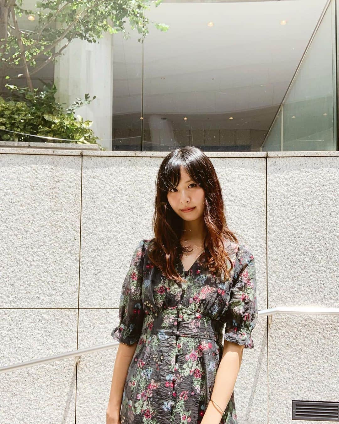 リサ のインスタグラム：「昨夜のイマウタは、 🎶Jason Mraz「Look For The Good」@jason_mraz 🎶Thundercat「Dragonball Durag」 @thundercatmusic  🎶KHRUANGBIN「So We Won’t Forget」@khruangbin 🎶フジファブリック「光あれ」 を、ご紹介しました！  衣装は、@maisonspecial_woman 👗」