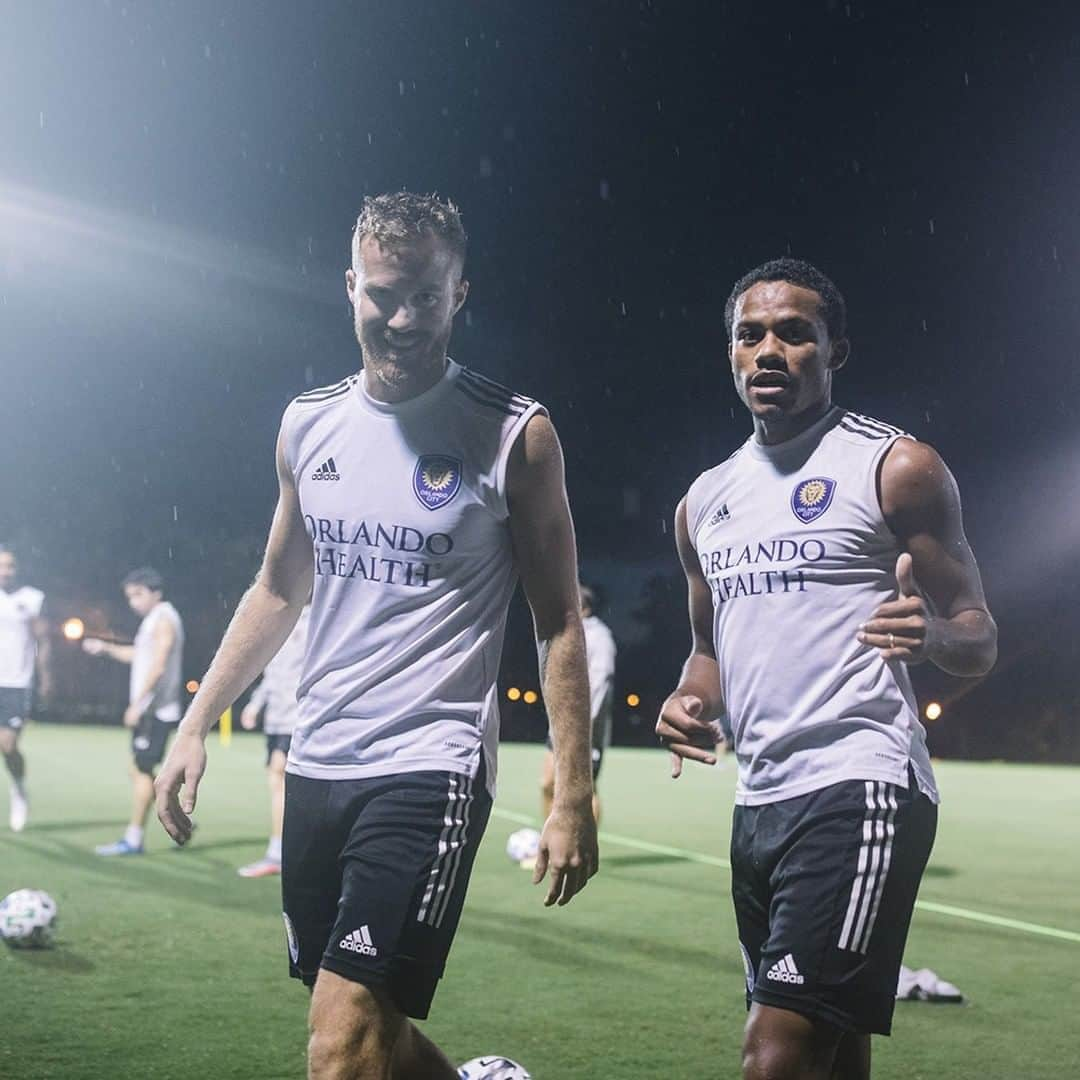 Major League Soccerさんのインスタグラム写真 - (Major League SoccerInstagram)「@orlandocitysc getting those final touches in before the #MLSisBack Final!」8月11日 10時15分 - mls