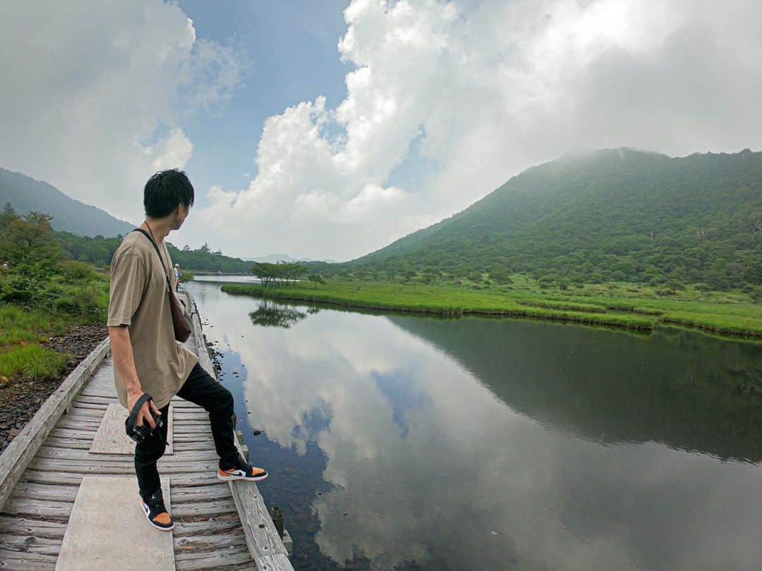 石松大晟のインスタグラム：「・﻿ 群馬旅⛰﻿ 赤城神社、覚満淵、榛名神社、榛名湖…﻿ 2日間で群馬をかなり満喫してきました👏﻿ ﻿ 自然が綺麗！覚満淵と榛名湖は特にオススメ！！﻿ 紅葉の時期にまた行きたいな🍁﻿ 榛名神社は神秘的な所でパワー貰えた気がする😎﻿ ﻿ 2日間レストしたから、また明日から頑張ろー💪﻿ 明後日はついに小川山へ⛰﻿ 雨降らないで🙏﻿ ﻿ #camera #canon #eoskissx9i #gopro #photo #榛名湖 #榛名神社 #覚満淵 #赤城神社 #赤城山 #群馬」