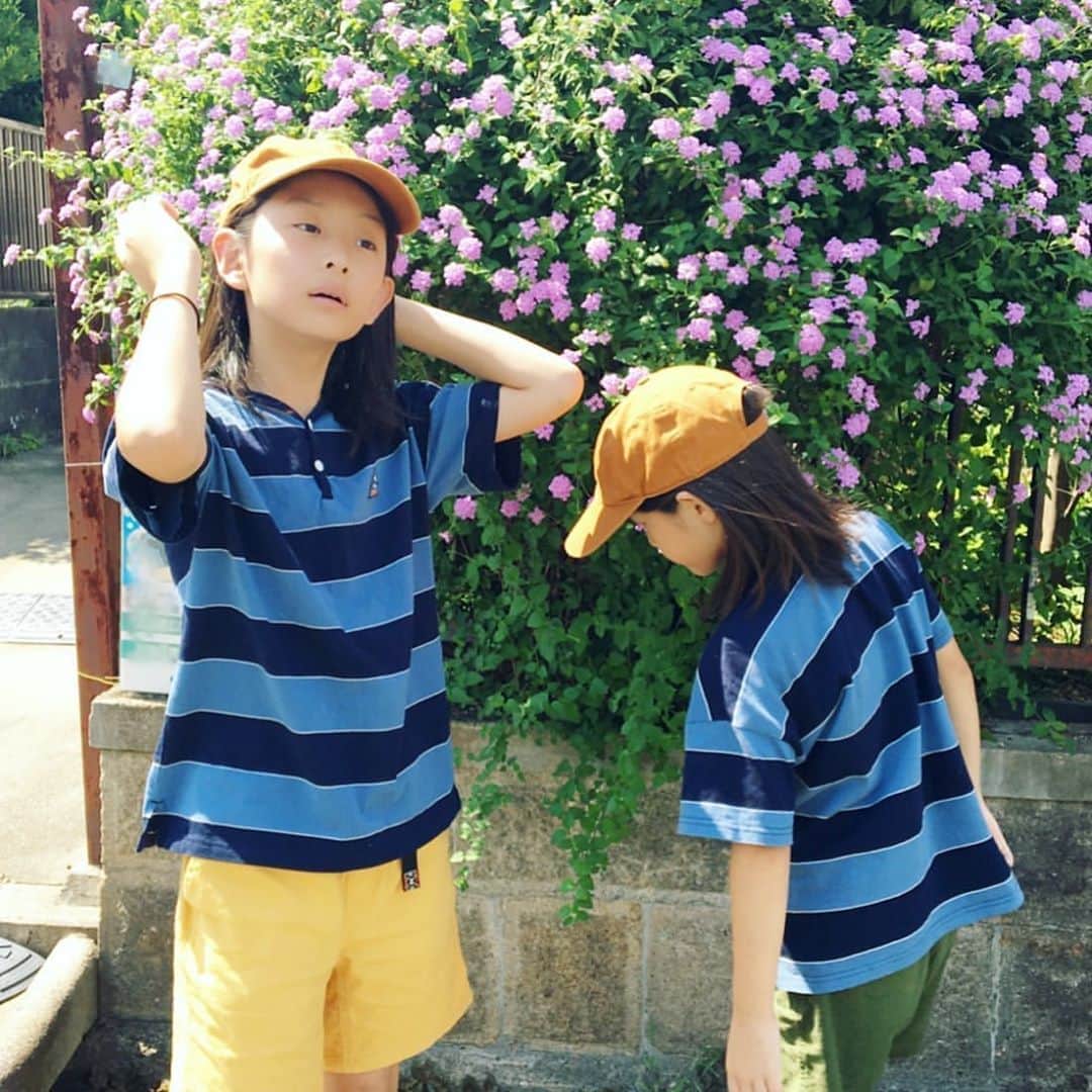 GLAZOSのインスタグラム：「pick up items!!! . . @mikivicious 様 . ドロップショルダーマルチボーダーヘンリーネックTシャツ . . @yu_nanana 様 . スマイルロゴ半袖Tシャツ . . @rayco0820 様 . ドロップショルダーネオンロゴ半袖Tシャツ . . @tatsuki0309 様 . バッファロープリント半袖Tシャツ . . @r.y.623 . ボタニカルロゴ半袖Tシャツ .  #repost #ありがとうございます  . カッコよく着て頂きありがとうございます😊✨ . .  . #glazos #kidsootd #kidsfashion #kidscoordinate #kidsfashion #kids #mensfashion #mensstyle #boy #おそろいコーデ #兄弟 #小学生コーデ #小学生男子 #おでかけコーデ #中学生男子 #小5 #小6 #キッズファッション #男の子ママ #男子 #小学生 #新作 #夏休み #vacation #wear」
