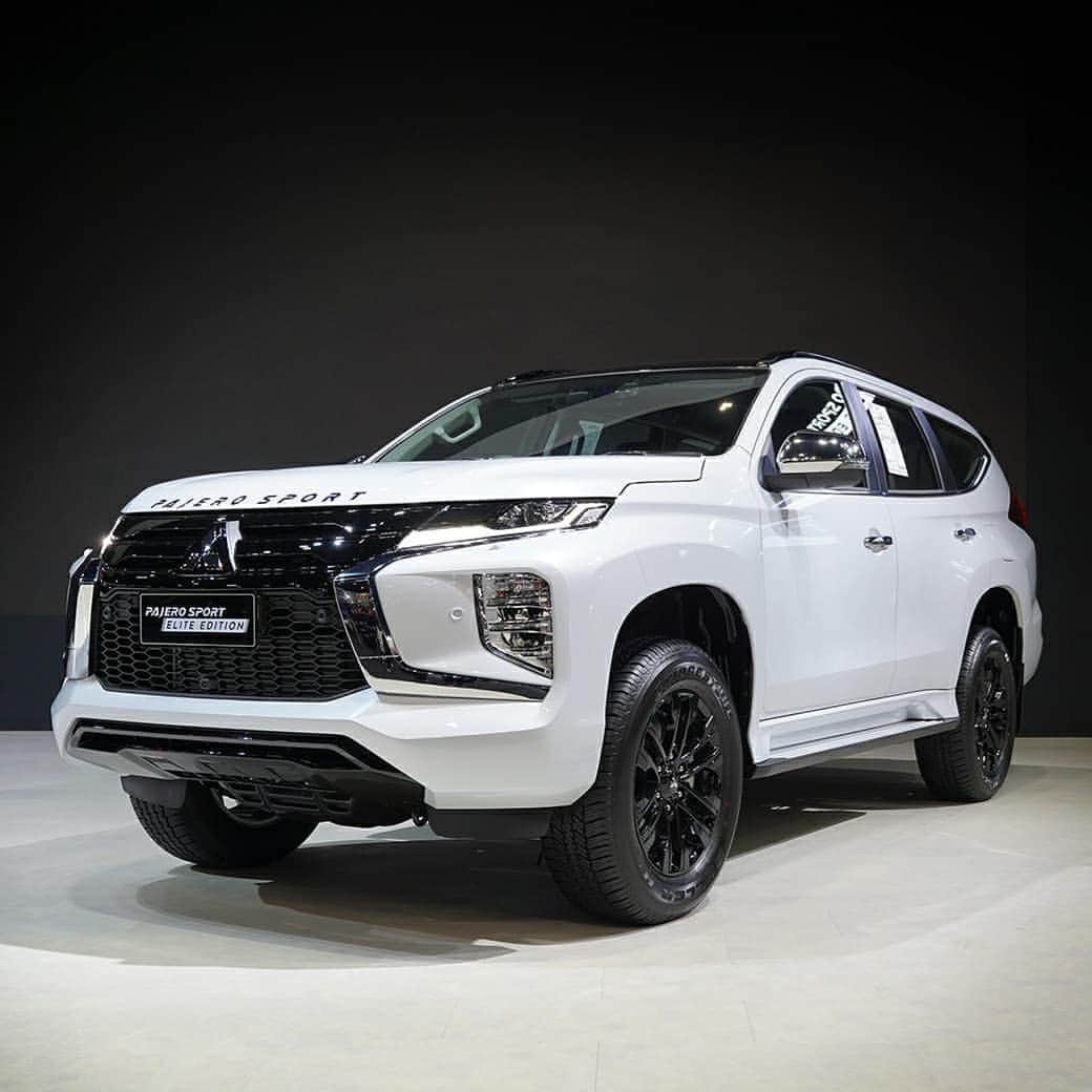 Mitsubishi Motors Thailandのインスタグラム：「โดดเด่นทุกเส้นทางที่ไป ด้วยที่สุดแห่งดีไซน์สปอร์ตพรีเมียมรอบคัน ใน New Mitsubishi Pajero Sport Elite Edition  #MitsubishiMotorsThailand #MitsubishiMotors #NewPajeroSportEliteEdition #ความสำเร็จที่เป็นคุณ」
