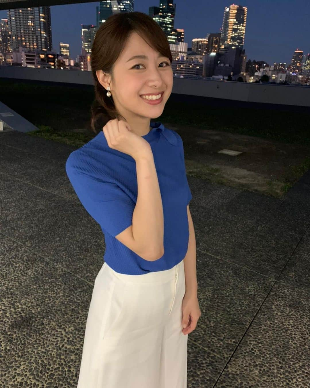 林美沙希さんのインスタグラム写真 - (林美沙希Instagram)「暑い１日でしたね。 そんな今日はポニーテールに☺️ 寝る時も気をつけましょう👏  #jチャンネル#林美沙希#衣装#amaca #暑さに弱い」8月11日 21時06分 - misaki0hayashi