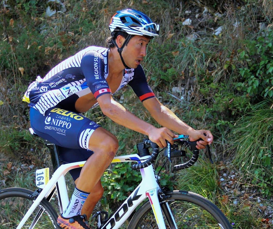別府史之のインスタグラム：「Grand colombier @tourdelain_cycliste 😉🤟  📷:Robertgachet」