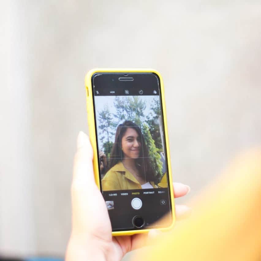 ジェニファー・ラヘル・ナタシャのインスタグラム：「(っ◔◡◔)っ ♥ selfie ♥」