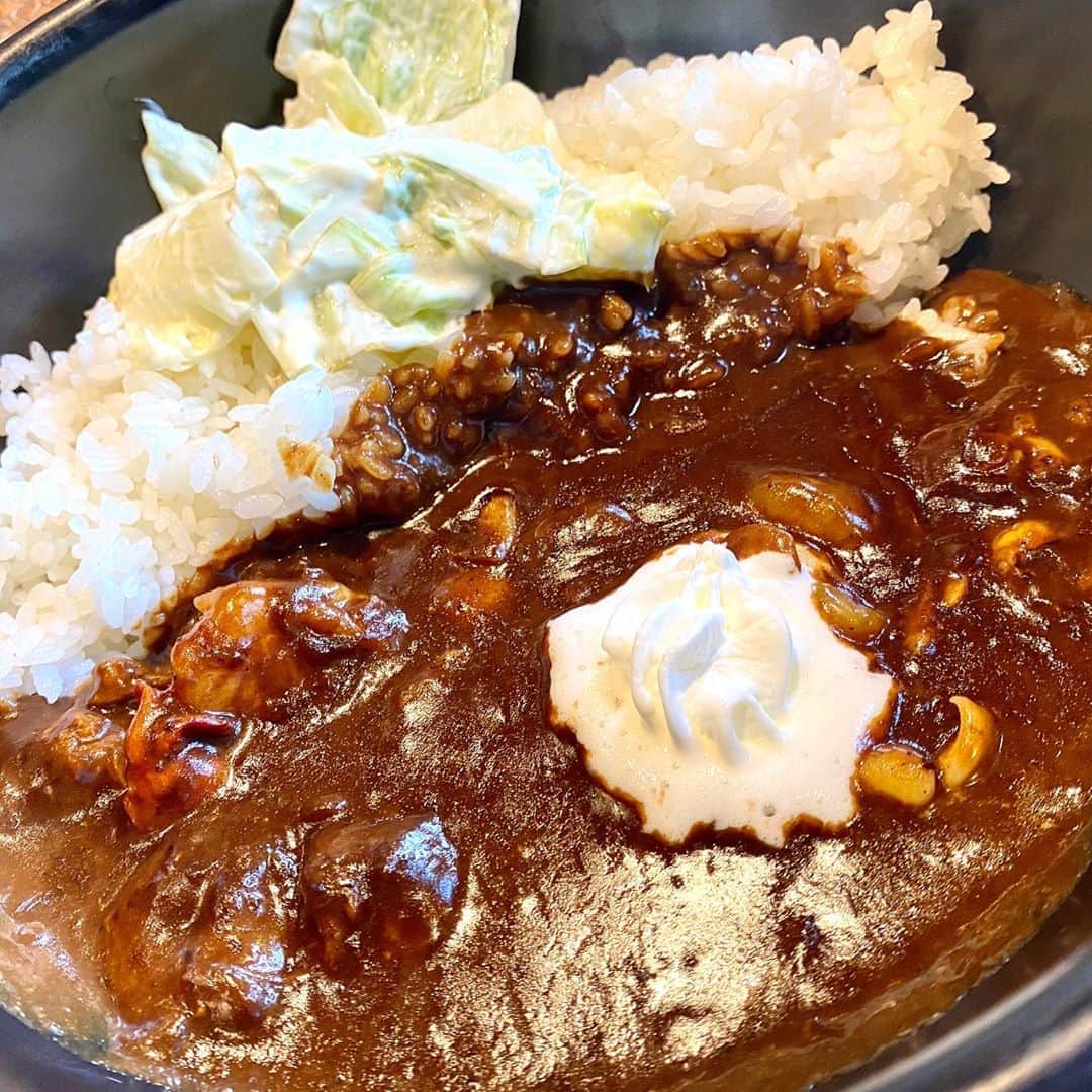 Shinnosukeさんのインスタグラム写真 - (ShinnosukeInstagram)「ここのシーフードカレーは神だと思う。  #seafood #curry #delicious」8月11日 12時51分 - shinscapade