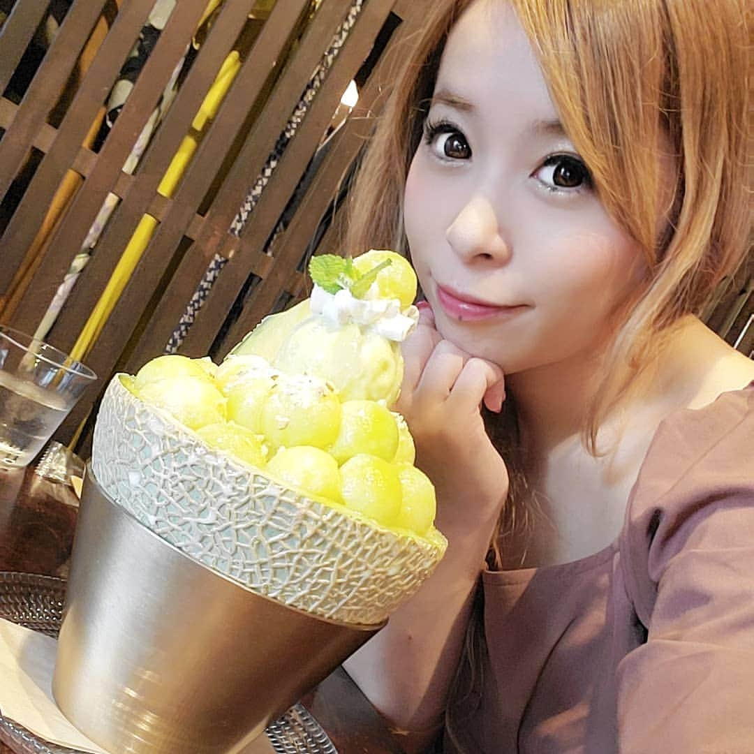 ようようさんのインスタグラム写真 - (ようようInstagram)「美味しいかき氷やさんめぐりしたいな🍧♥  #ようようさん #エンタメ #アイドル #キャンギャル #イベントコンパニオン #レースクイーン #撮影会モデル #フォロワー募集中 #撮影会 #関西モデル  #Japanesegirl #followme #model #cosplay #racequeen #kawaii #instagood  #instalove #いいね返し #カメラ好きな人と繋がりたい #被写体  #かき氷 #かき氷巡り #cafeことだま #フルーツかき氷 #食べスタグラム #美味しいもの好きな人と繋がりたい #インスタ映え #インスタ映えスイーツ #夏が好き」8月11日 12時56分 - yoyochan_ranchan