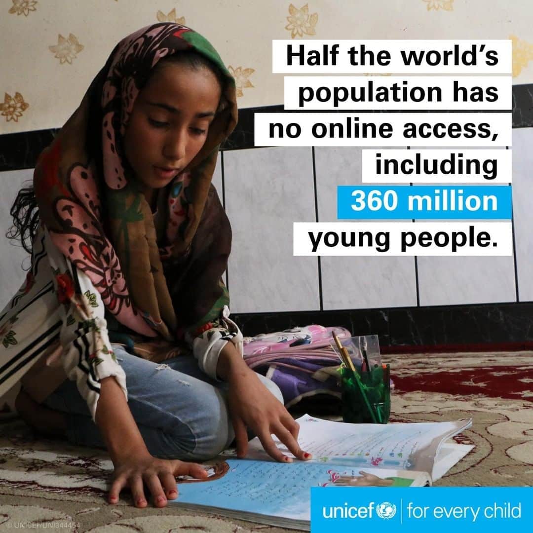 unicefさんのインスタグラム写真 - (unicefInstagram)「Nine-year-old Marjan in Iran is doing her best to learn from home, even without access to a computer or phone. Access to a quality education should be universal. Yet with less access to the internet and learning materials, #COVID19 related school closures have hit the most vulnerable children hardest. As schools reopen, UNICEF is calling on governments to double down on learning support for the most marginalized children, especially those living in poverty, from ethnic minority groups, children with disabilities, girls and displaced or refugee children. Together with partners, we must reimagine a world where every child has an equal opportunity to learn.  © UNICEF/UNI344454」8月11日 13時10分 - unicef