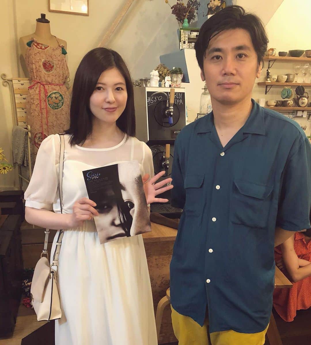 のインスタグラム：「外山監督の写真展『甜蜜的回憶』にて。 タイトル通り、スイートで、柔らかくて、素敵な写真たちでした…！📸  #写真展#外山文治 監督#甜蜜的回憶#柔らかい#スイート#写真#カフェ#喫茶#ハタメキ#素敵な空間#映画#ソワレ#楽しみ#photo#photexhibition#sweet#nice#picture#cafe#kiyosumishirakawa」