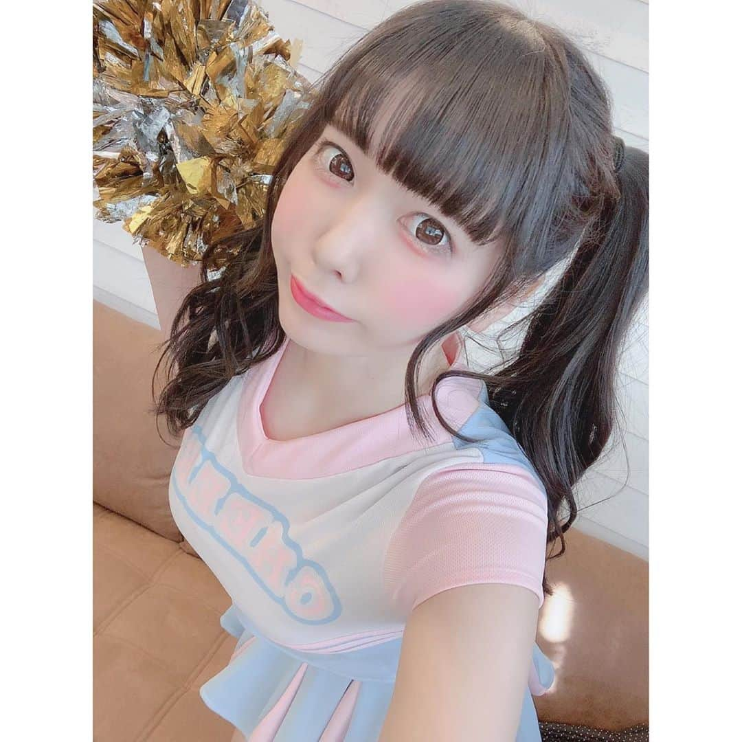 恋汐 りんごさんのインスタグラム写真 - (恋汐 りんごInstagram)「📣 💘 📣 💘 ぷにはわですが日々がんばってまる(Ｕ∩ 'ᴗ' ∩Ｕ) ♡ がんばってえらい屋さんのこと応援してまるよ(Ｕ∩ 'ᴗ' ∩Ｕ)♡ ♡  (Ｕ⌒▽⌒Ｕ)ちあ！ ♡ #しおに恋しよ #チアガール #japanesegirl  #japaneseidol  #アイコイノート」8月11日 13時59分 - sioringogo