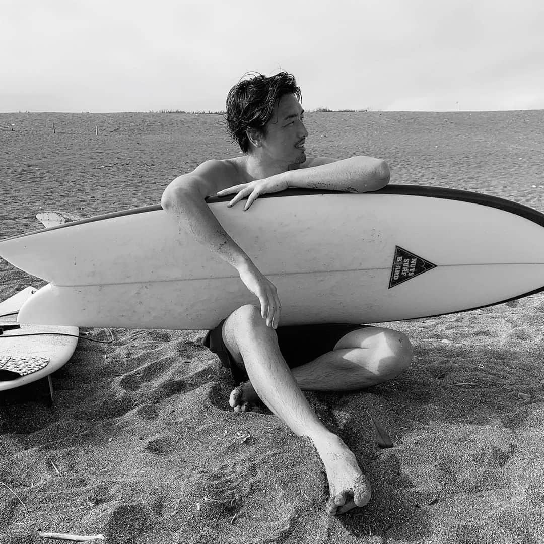 萩原章太さんのインスタグラム写真 - (萩原章太Instagram)「summer time🚿 #surfer#surf#sea#beach #サーファー#サーフィン」8月11日 14時06分 - shota_hagiwara