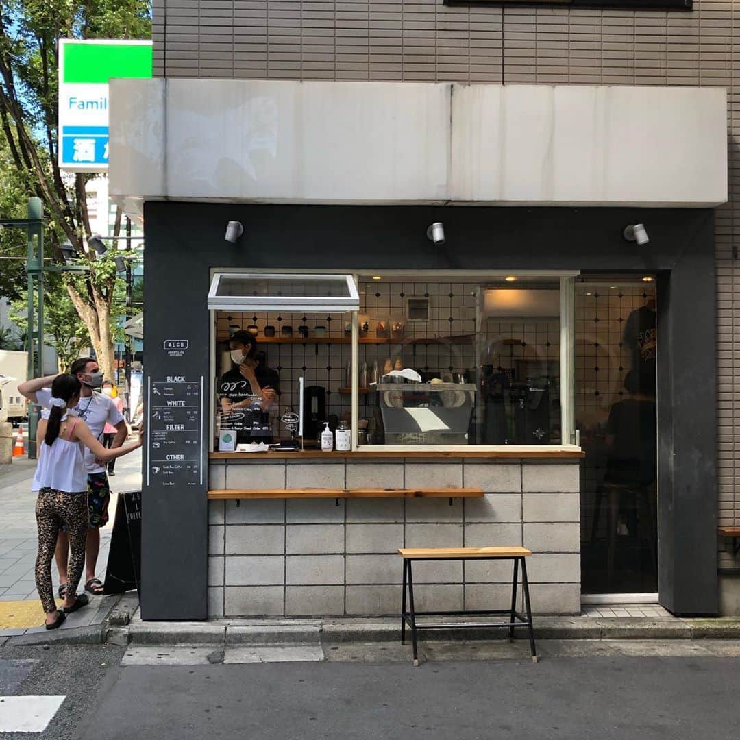 ABOUT LIFE COFFEE BREWERSのグルメインスタ