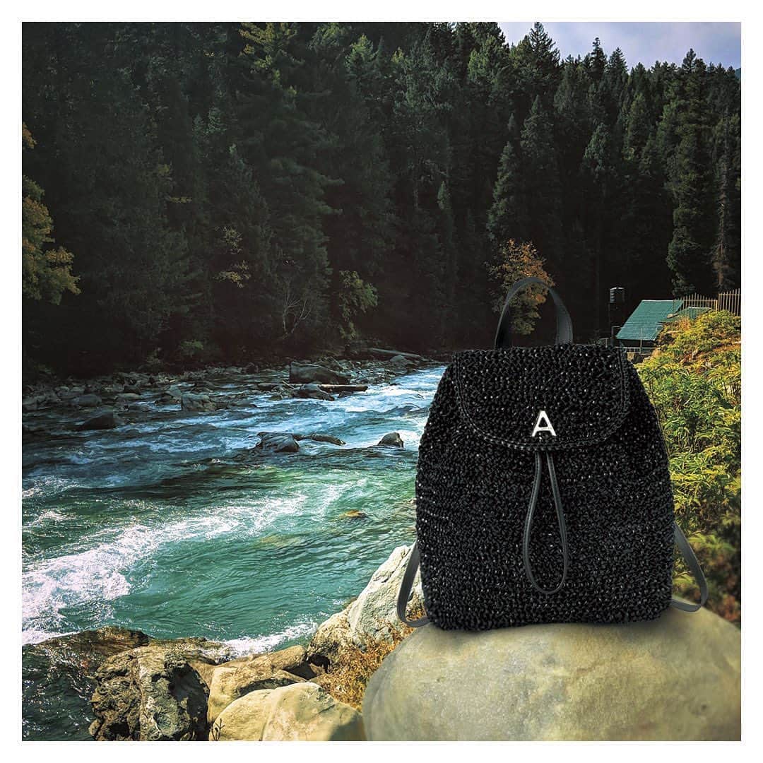 のインスタグラム：「⁣ Time for a countryside outing with #ZAINO LUREX backpack! The shimmering LUREX mimics the shinning reflection of tumbling water. You will never be hidden under the sun as this adornment is a striking beauty! ⁣ ⁣ #ANTEPRIMA #FW20 #FallWinter2020 #Classic #Style #Fashion #Italian #Luxury #InstaBag #Design #Lifestyle #Urban #Handcraft #アンテプリマ #패션」
