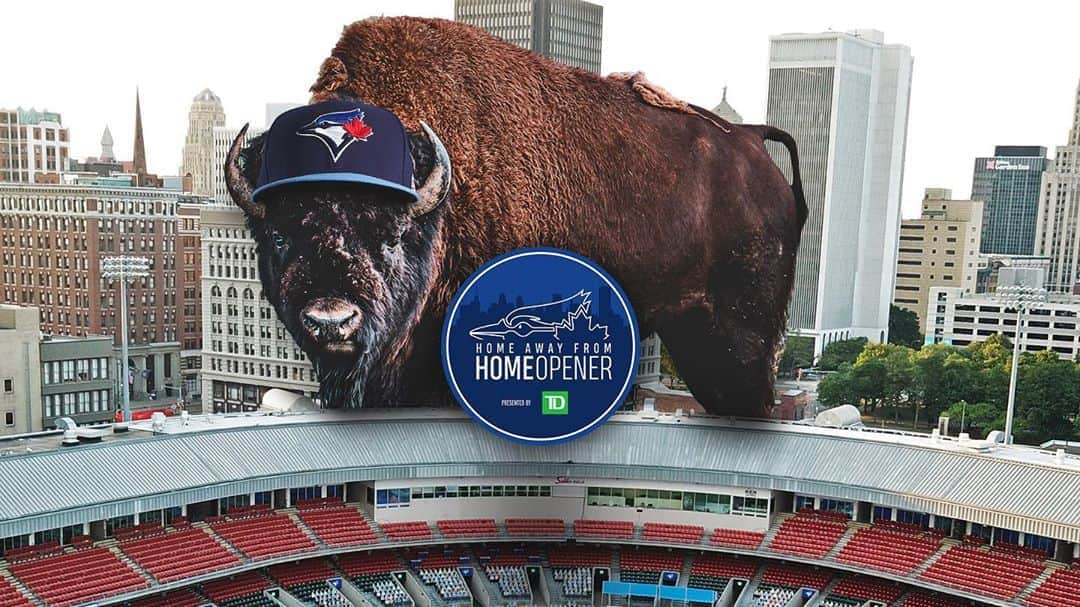 トロント・ブルージェイズさんのインスタグラム写真 - (トロント・ブルージェイズInstagram)「So THAT’S why they call it Buffalo 😳 Our Home Away From Home Opener pres. by @td_canada is TODAY! #WeAreBlueJays」8月11日 21時59分 - bluejays