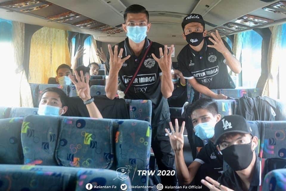 渡邉将基のインスタグラム：「Go to Terengganu 🇲🇾💪  #kotabharu #kelantan #kelantanfa #trw #trwcc #kelantanunited #mfl #football2020 #football #enjoyfootball #malaysia #malaysiafootball」