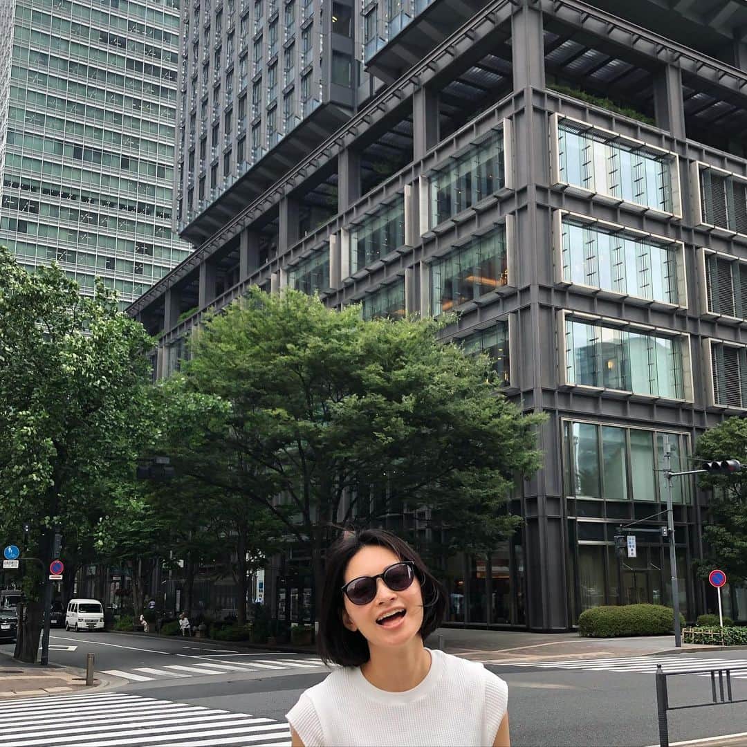 大西沙紀のインスタグラム：「甲子園を観ていたら、ふと自分の母校の校歌を聴きたくなって、YouTubeで調べたら、大学のキャンパスツアーも出来た🏫思わず里帰りした気持ちに〜😊なんか良かった〜🏫今日も夕焼けがいい感じになりそうな空。」