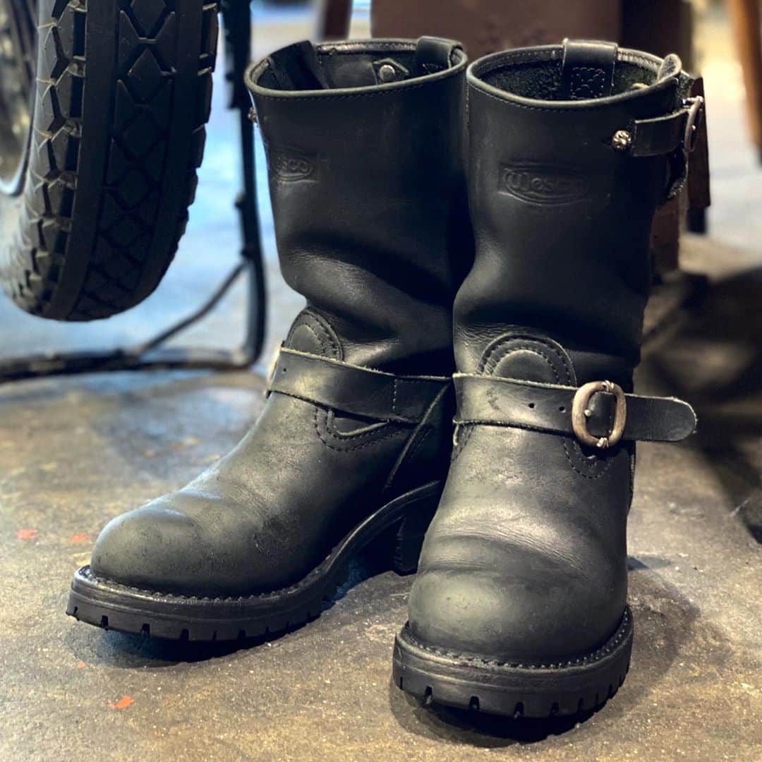 のインスタグラム：「CHROME HEARTS × WESCO "Boss" #mywesco #wesco #boss #boots #workboots #westcoastshoecompany #scapoose #oregon #usa #chromehearts #silver #jewelry #fashion #wescojapan #wescoosaka」