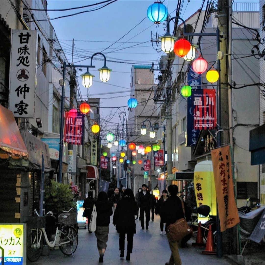The Japan Timesさんのインスタグラム写真 - (The Japan TimesInstagram)「Shōtengai shopping arcades are a living, breathing part of local communities, each with their own unique specialties, atmosphere and character. They’ve struggled in recent times as large supermarkets and department stores nationwide have attracted shoppers at their expense and younger consumers have been more ready to purchase items online. With a number of issues already stacked against them, the shopping arcades are now being asked to deal with a new economic threat — the COVID-19 pandemic. Click on the link in our bio for the full story. 📸 Rebecca Saunders (@bextreee) . . . . . . #Japan #Tokyo #travel #japantravel #shopping #shotengai #culture #history #japantimes #news #日本 #東京 #商店街 #買い物 #文化 #歴史 #ニュース #ジャパンタイムズ #🛍」8月11日 18時55分 - thejapantimes