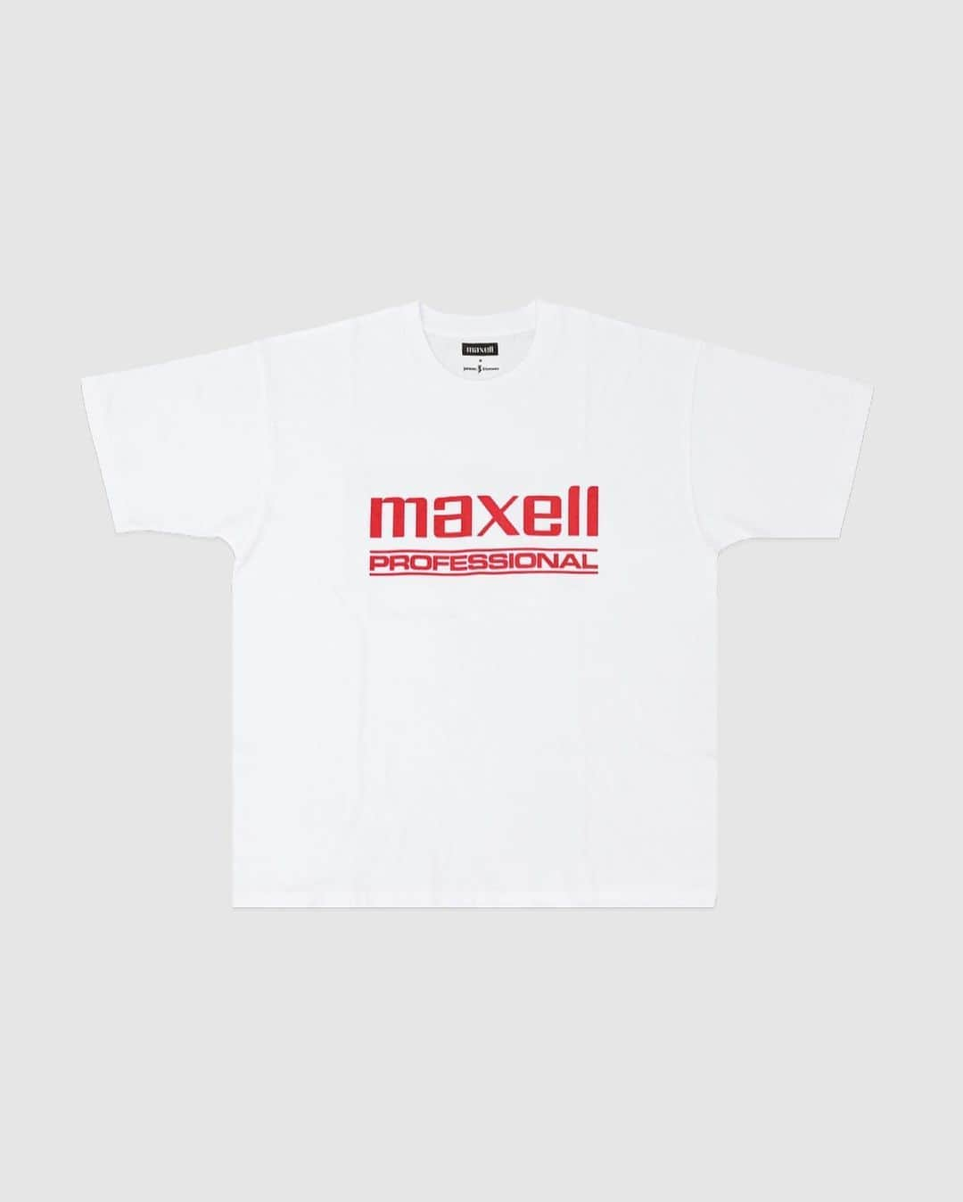 JOURNAL STANDARDさんのインスタグラム写真 - (JOURNAL STANDARDInstagram)「#JSでしか買えないモノ﻿ ﻿ 『Maxell × JOURNAL STANDARD』﻿ ﻿ 電機メーカー『Maxell(マクセル)』との JOURNAL STANDARD コラボTシャツ﻿ コレクションがローンチ。﻿ ﻿ 80年代に米国で放映され、椅子に座る男性がスピーカーから流れるサウンドの風に吹かれるシーンが印象的な『Maxell』のCM、"Blown Away Guy" として知られるヴィジュアルをメインに、過去のパッケージデザインにある秀逸なグラフィックを落とし込み、プリントボディには強度と機能を兼ね備える日本発のTシャツブランド『G.O.A.T』を採用。﻿ ﻿ "JSでしか買えない" スペシャルコレクションを是非、お見逃し無く。﻿ ﻿ 各¥5,800+Tax﻿ SIZE:S,M,L　﻿ NO:20071600900030﻿ ﻿※ベイクルーズでも近日公開予定  -------------------------------﻿ ﻿ ﻿ 公式通販ベイクルーズストア及び﻿ JOURNAL STANDARD 各店舗にて﻿ summer saleを開催中‼︎ ﻿ ﻿ 気になるアイテムはいますぐCHECK‼︎﻿ ﻿ ﻿ ------------------------------- ﻿ ﻿ @maxelljp﻿ @goat.tee.tokyo﻿ @baycrews﻿ ﻿ #journalstandard#maxell#tshirts﻿ #tee﻿ #teeshirts﻿ #goat﻿ #baycrews﻿ #fashion﻿ #mens﻿ #ジャーナルスタンダード﻿ #マクセル﻿ #tシャツ﻿ #ベイクルーズ」8月11日 18時57分 - journalstandard.jp