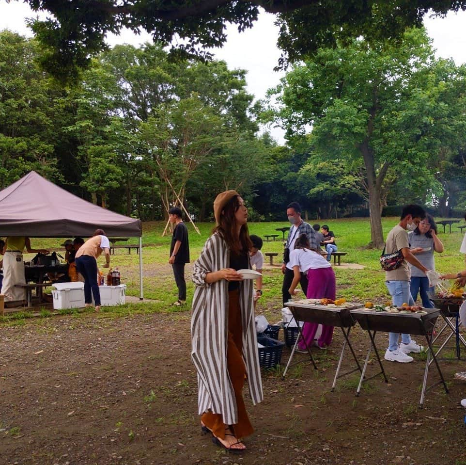 浦田実来さんのインスタグラム写真 - (浦田実来Instagram)「最近は引っ越しも完了しておうち時間が快適に♡ 今年は資格の勉強もあるしおうち時間を充実させて来年こそ旅行にゆくぞ🥺🔥  #この写真 #映えやんって思ったけど #鳩を追いかけてるところらしい #笑」8月11日 19時14分 - miquuuuu