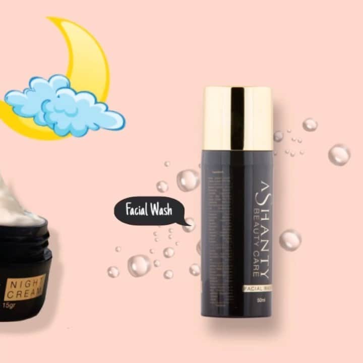 ASHANTY BEAUTY CREAM OFFICIALのインスタグラム：「Ingin wajah tetep cerah dan glowing ? Pastikan kamu tidak lupa untuk selalu membersihkan kulit wajah setiap pagi dan malam hari. Gunakan Facial Wash by Ashanty yang mampu mengangkat kotoran pada wajah dengan maksimal, membuat wajah lebih bersih, cerah dan segar 🌸  Informasi dan pemesanan  Ashanty Beauty Cream Chat Via WA: 081293823950 WA: 085781140354 WA: 081287388885 WA: 087778489900 ⚡️ Fast Respons Click Link On Bio Instagram @ashantyid ❣️ ______________________________ #ashantybeautycream #creamashanty #skincareashanty #skincare #skincareartis #skincarelokal #creamwajah #creamperawatanwajah #obatjerawat #jerawat #kosmetik #krimwajah #creamwajah #whiteningcream #ashantyid #ashanty #ahha #kepastian #aurelhermansyah」
