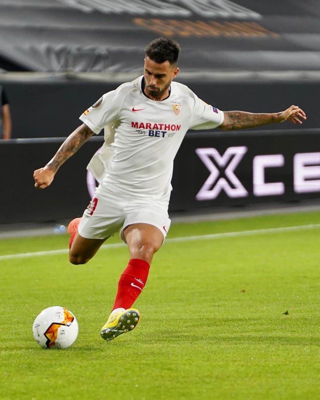 ヘスス・フェルナンデス・サエスのインスタグラム：「CLARO QUE SI EQUIPO! 💪🏻. Otro pasito más, ya quedan pocos. Año largo pero aquí no paramos...  VAMOS @sevillafc 🔥🚀」
