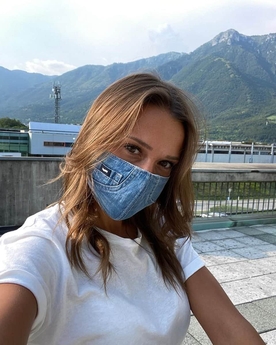 ガスさんのインスタグラム写真 - (ガスInstagram)「Protect yourself and others with the unmistakable GAS style. #GASjeans #denim #denimmask #shadeofblue #bluedenim」8月11日 22時08分 - gasjeans