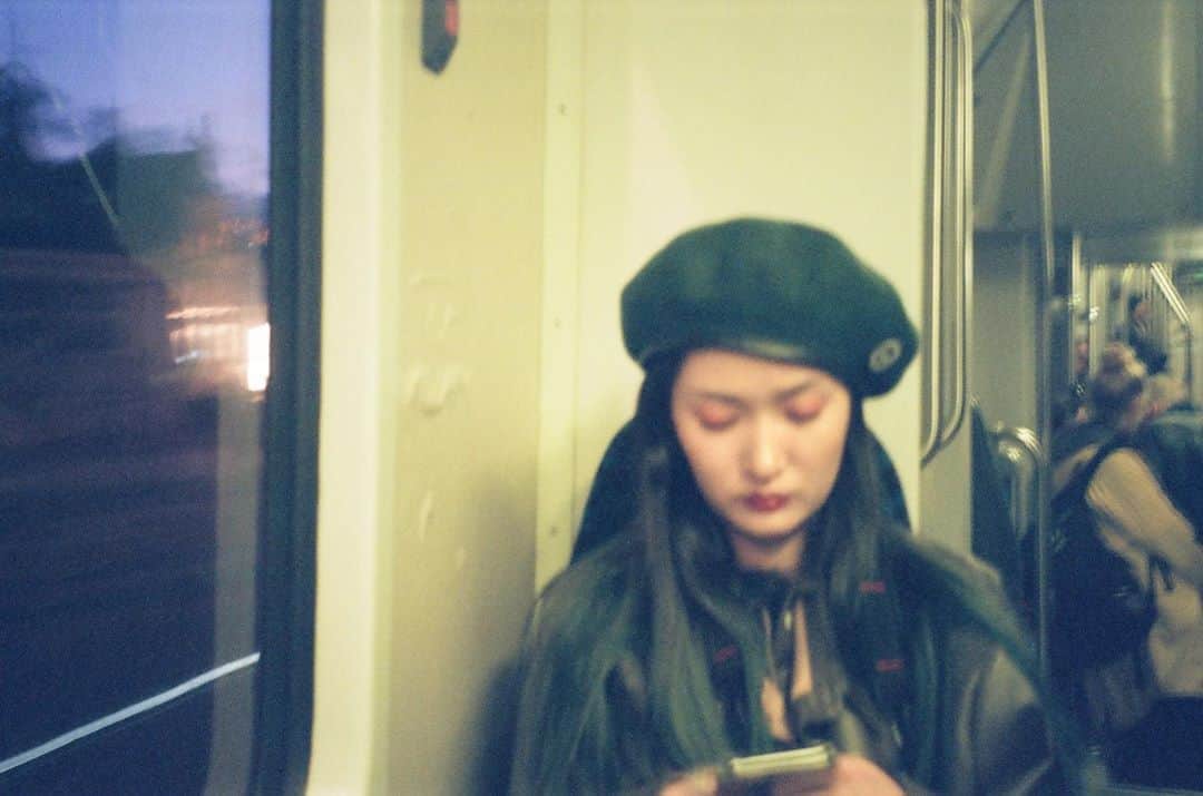 吳子霏（Ellen Wu）さんのインスタグラム写真 - (吳子霏（Ellen Wu）Instagram)「Filmed by me 2019/10,Amsterdam」8月12日 0時15分 - ellenwuuuuu