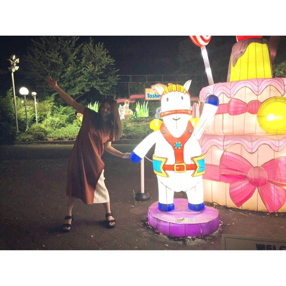 トロたんさんのインスタグラム写真 - (トロたんInstagram)「人生初めてのコスプレイベントも としまえんでした(´ω`) プール、遊園地、コスプレイベント 小学生の頃から沢山お世話になった としまえん☺️ ありがとうございました！ こんなご時世ですが、お別れ言えてよかった！ 少し寂しいですが、 また新しく生まれ変わったら会いましょう😌 #としまえん #としまえんありがとう #ありがとう #Thankyou #遊園地 #豊島園 #夏 #Summer #夏の思い出 #夏休み #Summervacation #Japan #Japanese #japanesegirl #Tokyo #花火」8月12日 1時32分 - torotan_tan