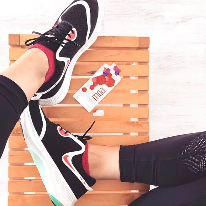 のインスタグラム：「Refuel and refresh with a mid-workout 💪 Moa break. This pocket-sized pouch is packed with 36 superfoods to help you 👉 power through.⁠ ⁠ 📷 @_mammadipi_⁠ ⁠ ⁠ #moa #nutrifii #supernutritionblend #bioactivenutrients #flashpreserved #bergamot #neutraceutical #moamushrooms #reishimushroom #maitakemushroom #cordycepsmushroom #shiitakemushroom #agaricusmushroom #lionsmanemushroom #natriix」