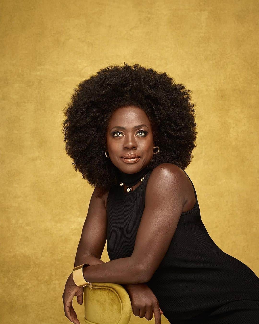ジャック・ファライーのインスタグラム：「Happy birthday Viola! Grateful for everything I’ve learned from you. Hope you’re laughing and dancing today. @violadavis photographed for @vanityfair by @dario.studio」