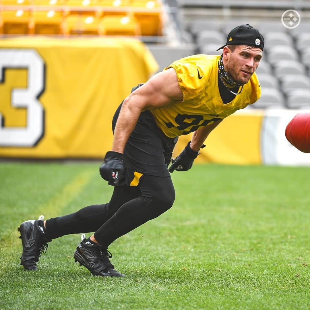 ピッツバーグ・スティーラーズさんのインスタグラム写真 - (ピッツバーグ・スティーラーズInstagram)「Another day, another opportunity. #SteelersCamp」8月12日 4時31分 - steelers