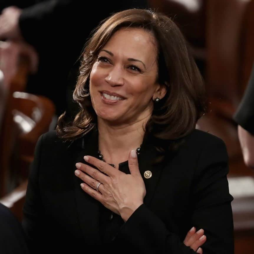 ELLE Magazineさんのインスタグラム写真 - (ELLE MagazineInstagram)「In a historic move, Joe Biden has named Kamala Harris as his running mate for the 2020 election. Harris is the only Black woman vice presidential candidate for a major political party in history. Click the link in bio for words from Harris herself.」8月12日 5時29分 - elleusa