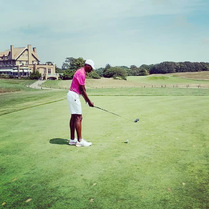 レイ・アレンのインスタグラム：「National golf links! #LongIsland」